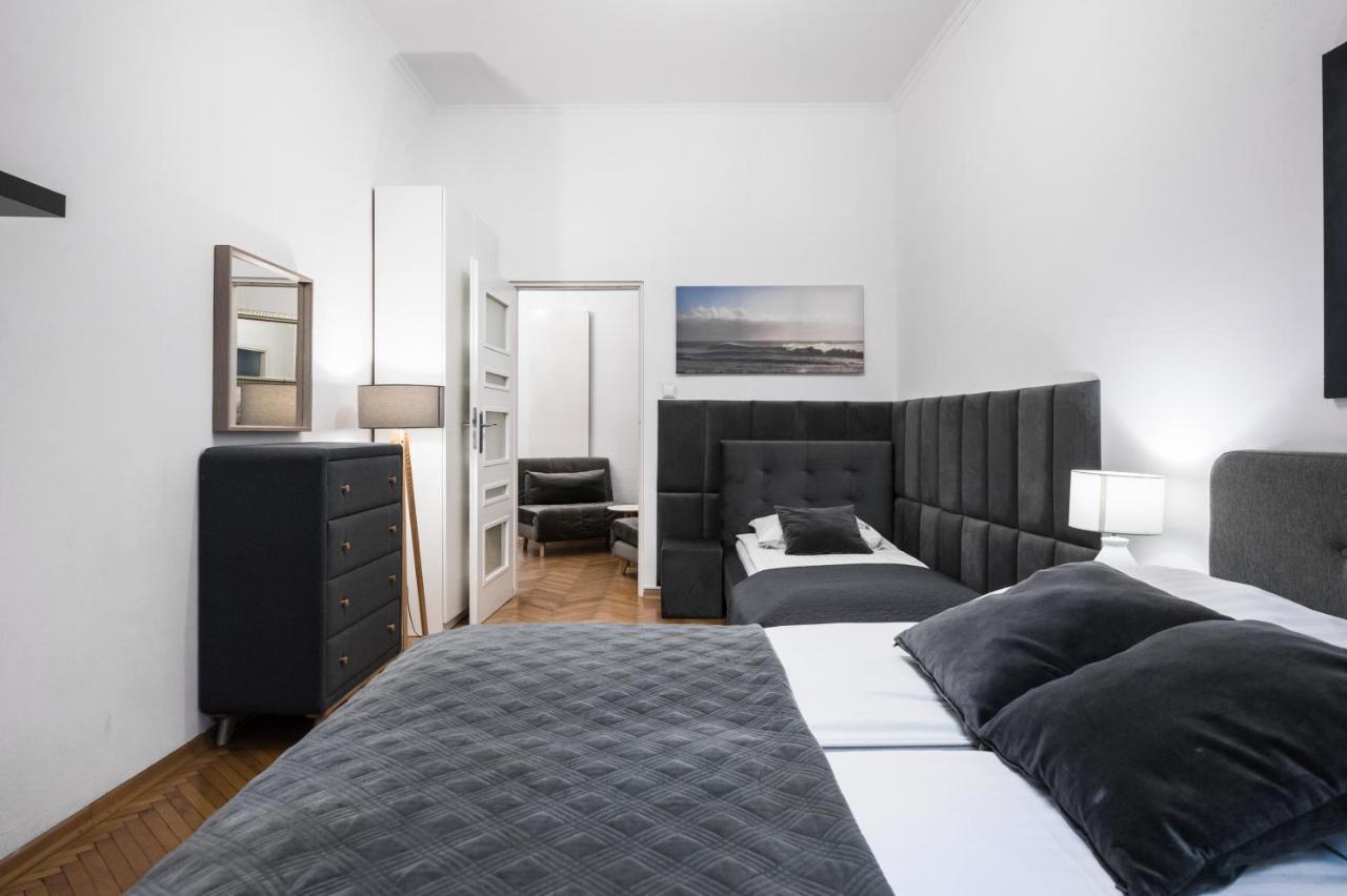 Cracow Old Town Apartments كراكوفيا المظهر الخارجي الصورة