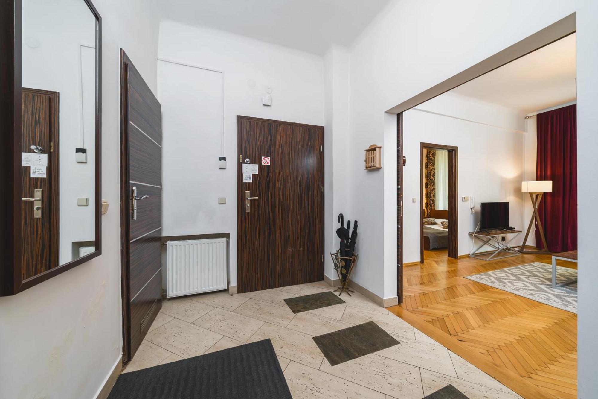 Cracow Old Town Apartments كراكوفيا الغرفة الصورة